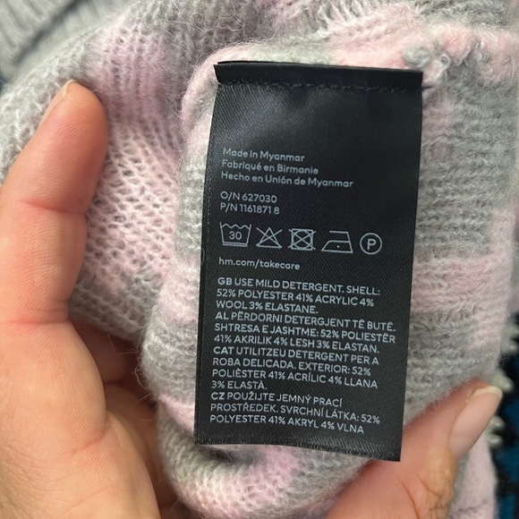 H & M Jacquard-Knit Turtleneck Cropped Sweater Pink Gray Patterned Women's Sz XS - Picture 8 of 9